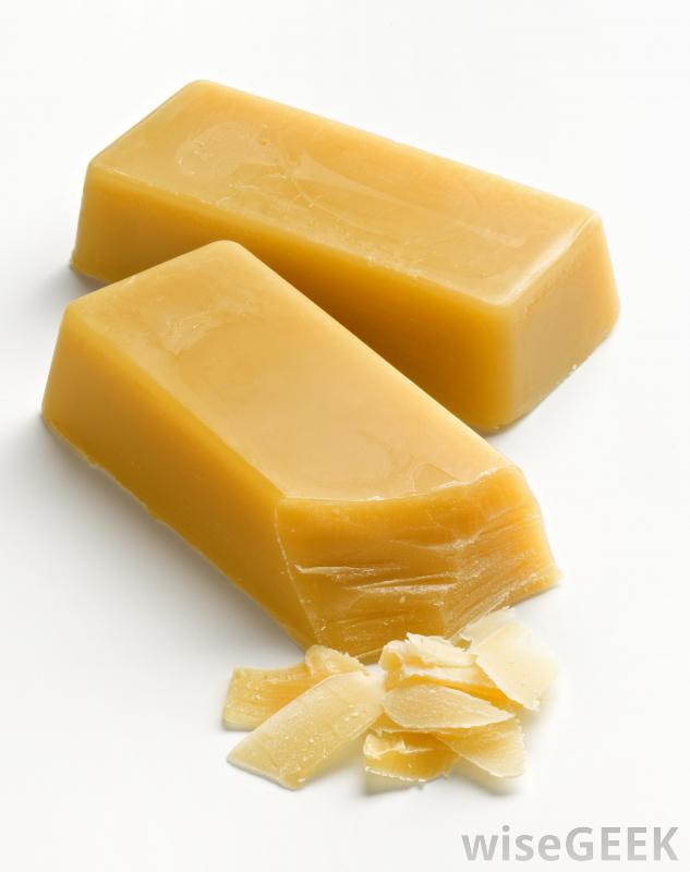 什么是蜂蜡发蜡(Beeswax Hair Wax)？图1